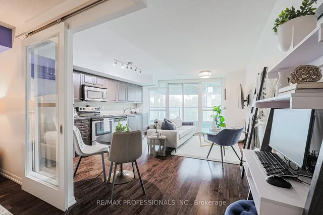 Additional image 9 of 209 Fort York Blvd Unit 469