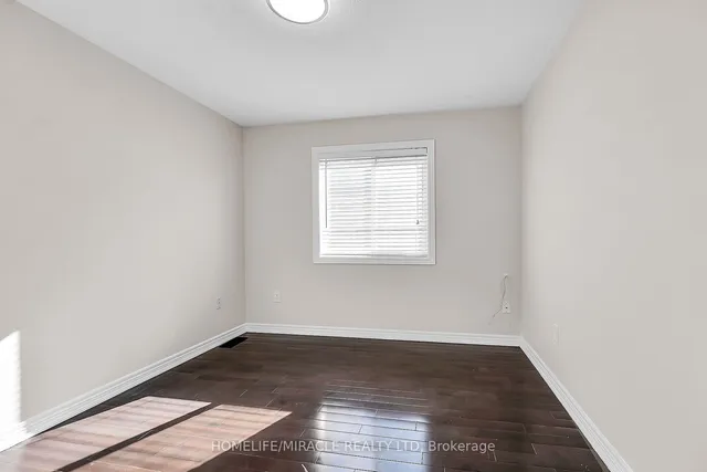 Additional image 28 of 226 Spring valley Cres