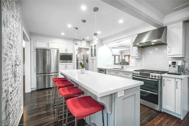 Additional image 9 of 41 Felker Cres