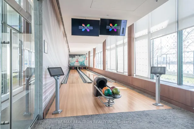 Additional image 33 of 115 Mcmahon Dr Unit 2606