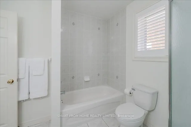 Additional image 32 of 53 Apple Ridge Dr