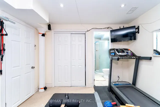 Additional image 33 of 83 Ridgemore Cres