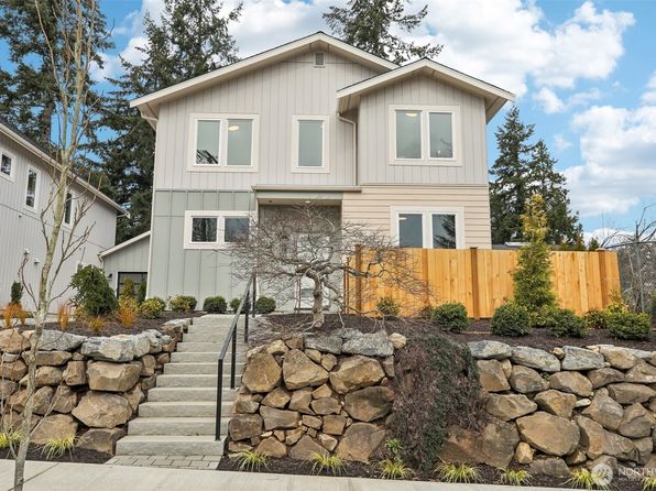 1818 N 97th Street, Seattle, WA 98103