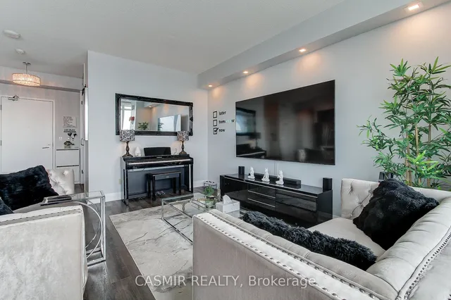 Additional image 23 of 215 FORT YORK Blvd Unit 707