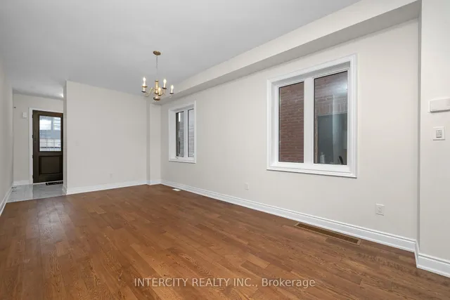 Additional image 5 of 58 Claremont Dr