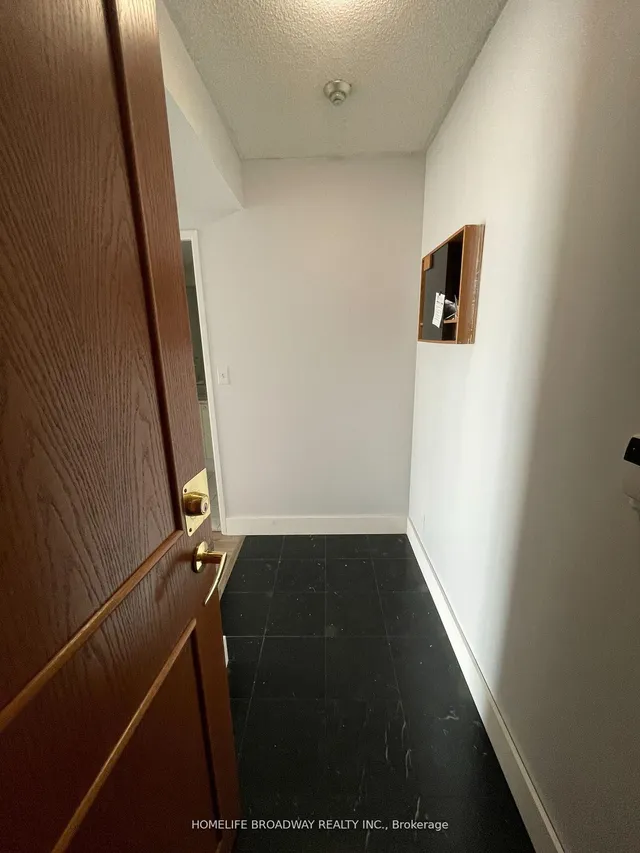 Additional image 5 of 18 Lee Centre Dr Unit 1807