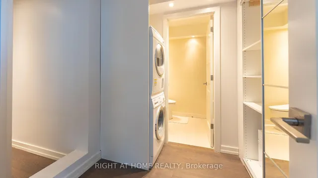 Additional image 37 of 77 Harbour Sq Unit 2412