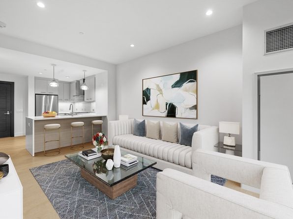 40 Traveler St #412, Boston, MA 02118