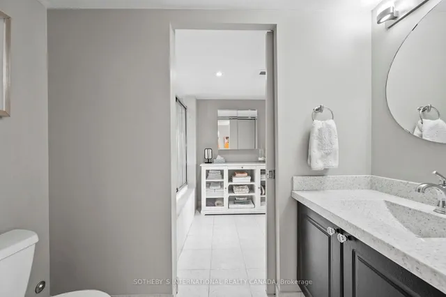 Additional image 32 of 550 Queens Quay West Quay Unit 326