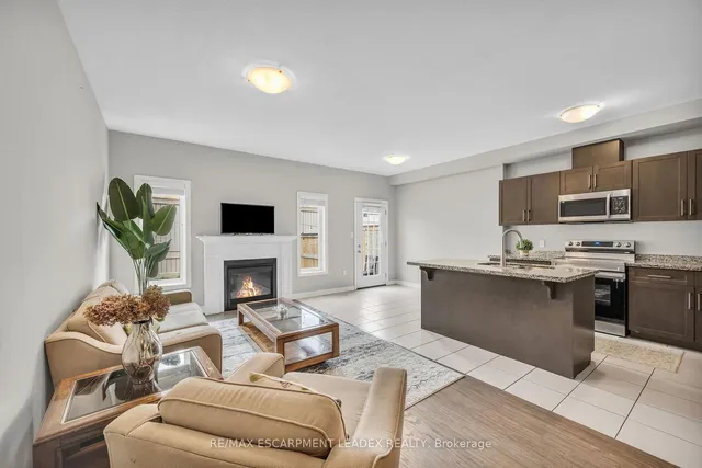 Additional image 6 of 71 Sonoma Valley Cres