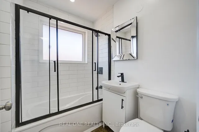 Additional image 16 of 1 Barwell Cres