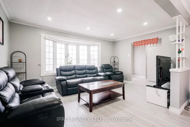 Additional image 5 of 8 Chandler Dr