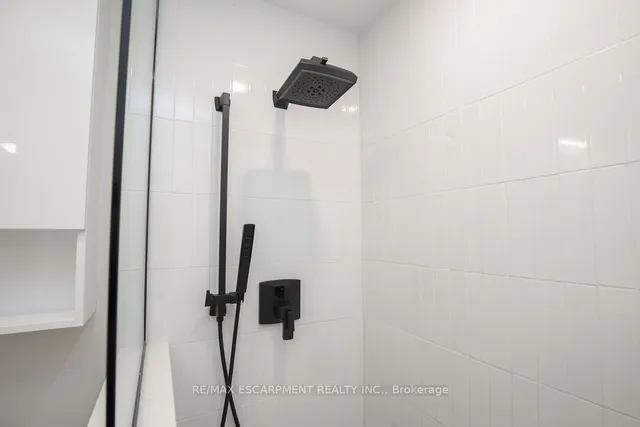 Additional image 25 of 1809 Upper Wentworth St Unit 22