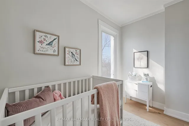 Additional image 28 of 263 Withrow Ave