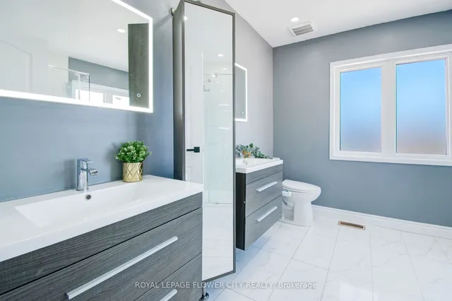 Additional image 7 of 82 Mint Leaf Blvd