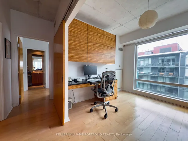 Additional image 36 of 333 Adelaide St Unit 1201