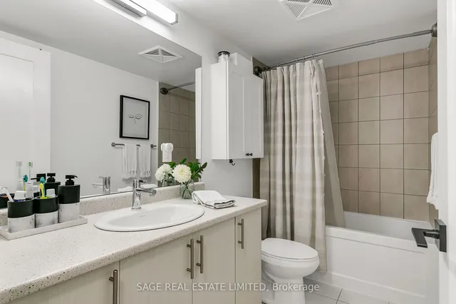 Additional image 19 of 3686 St Clair Ave Unit 103