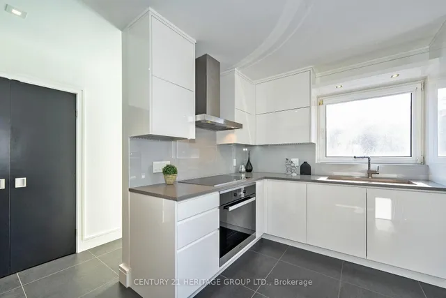 Additional image 28 of 61 Foursome Cres