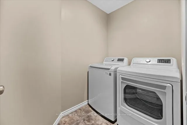 Additional image 32 of 4104 Bianca Forest Dr