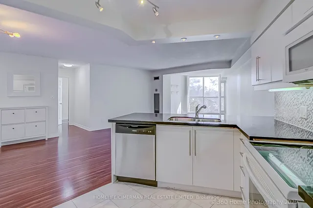 Additional image 9 of 20 Southport St Unit 413