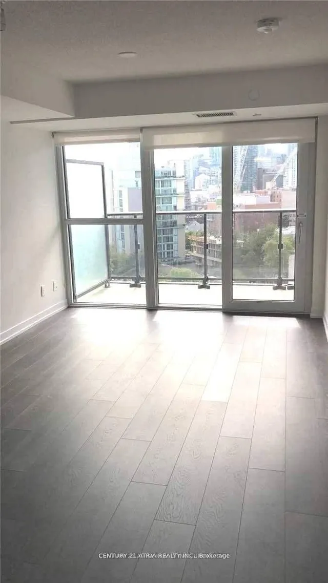 Additional image 8 of 219 Dundas St Unit 1506