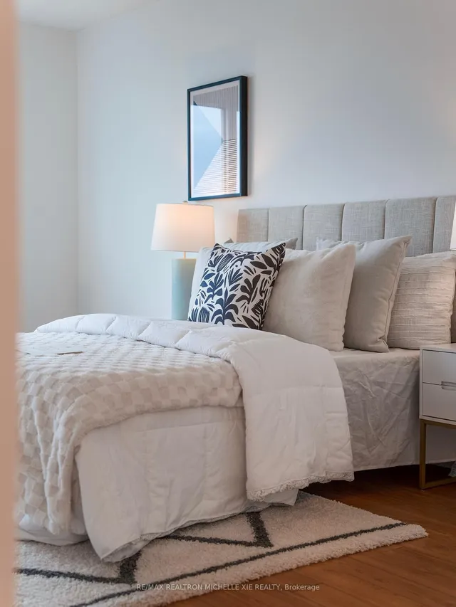 Additional image 2 of 8 LEE CENTRE Dr Unit 309