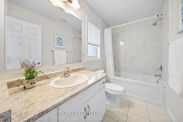 Additional image 31 of 70 Fenchurch Dr