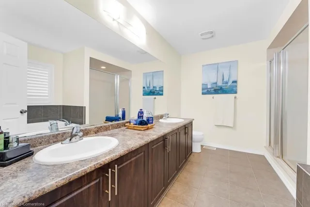 Additional image 24 of 71 Cook St