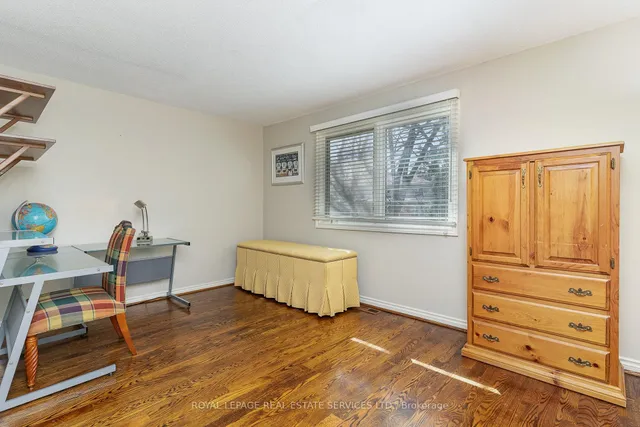Additional image 30 of 25 Vancho Cres