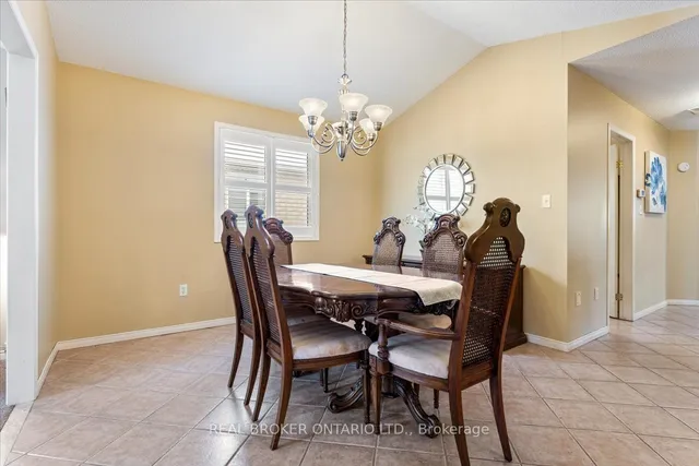 Additional image 11 of 47 MASSENA Dr