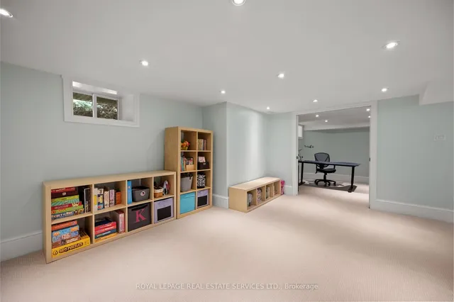 Additional image 33 of 407 Aberdeen Ave