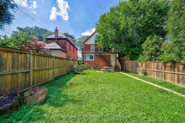 Additional image 39 of 108 Victoria Ave