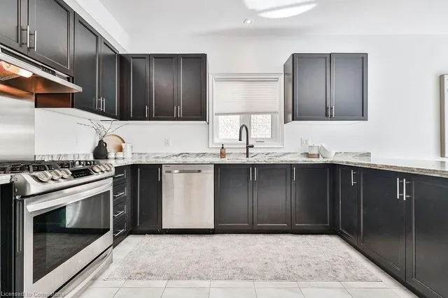 Additional image 10 of 8 Morrison Dr