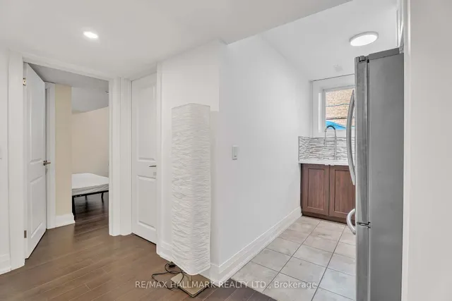 Additional image 38 of 59 Craigmore Cres