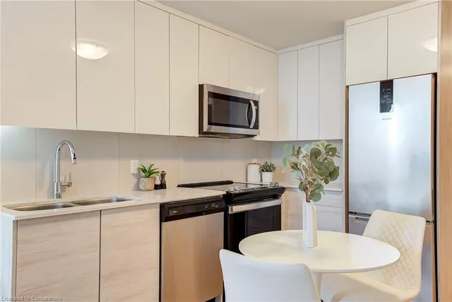 Additional image 9 of 60 Frederick St Unit 6
