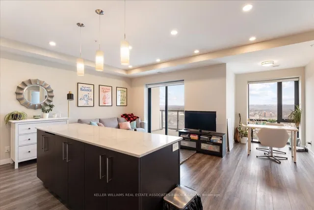 Additional image 16 of 15 Queen St Unit 2107