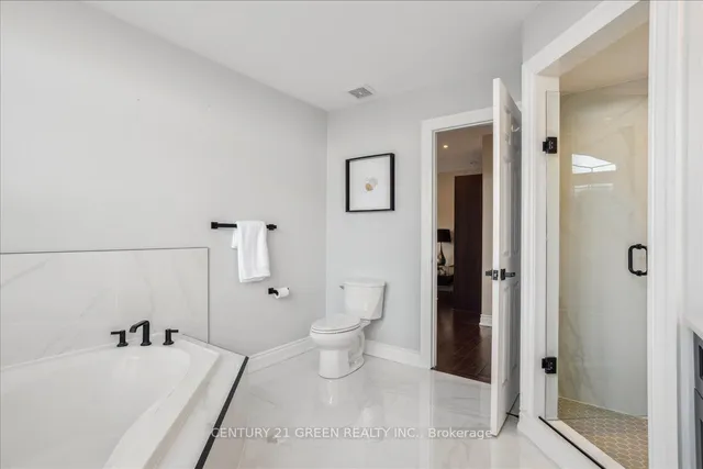 Additional image 28 of 1032 Blueheron Blvd