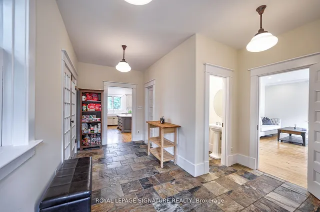 Additional image 11 of 424 8th Concession Rd