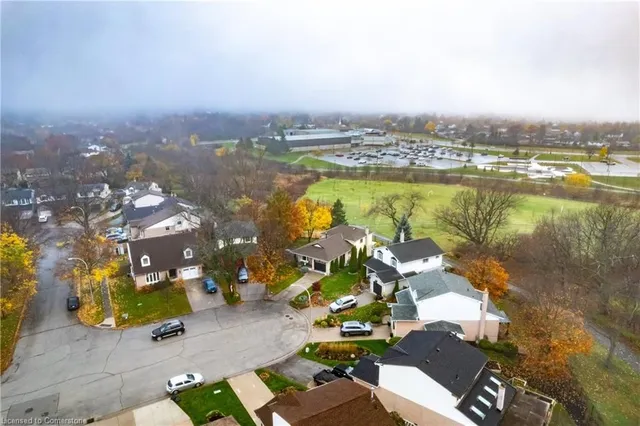 Additional image 40 of 46 Vesper Crt