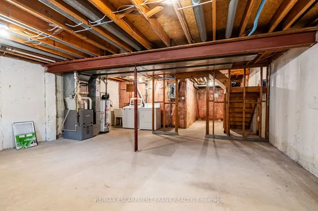 Additional image 33 of 1310 Upper Wentworth St Unit 7