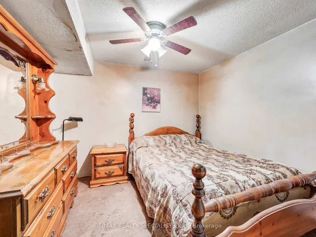 Additional image 39 of 19 Blenheim Dr