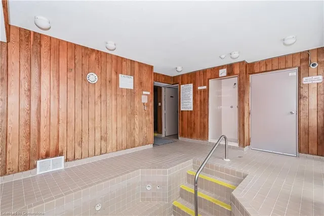 Additional image 27 of 65 Highland Cres Unit 806