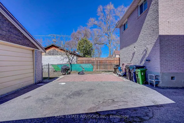 Additional image 3 of 1228 Jane St