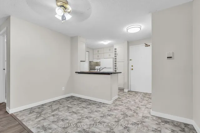 Additional image 6 of 30 Bridge St Unit 206