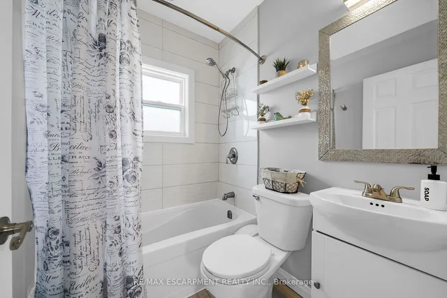 Additional image 11 of 410 Crockett St