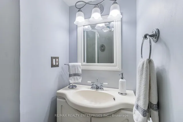 Additional image 38 of 342 Martin St