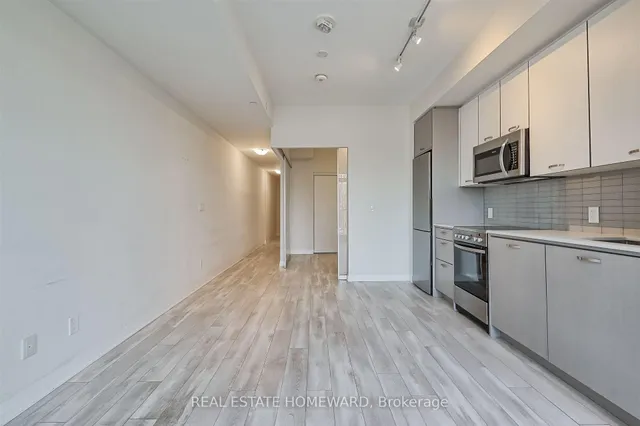 Additional image 7 of 1630 Queen St Unit 418