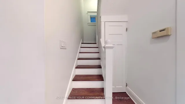 Additional image 21 of 40 Cloverdale Rd