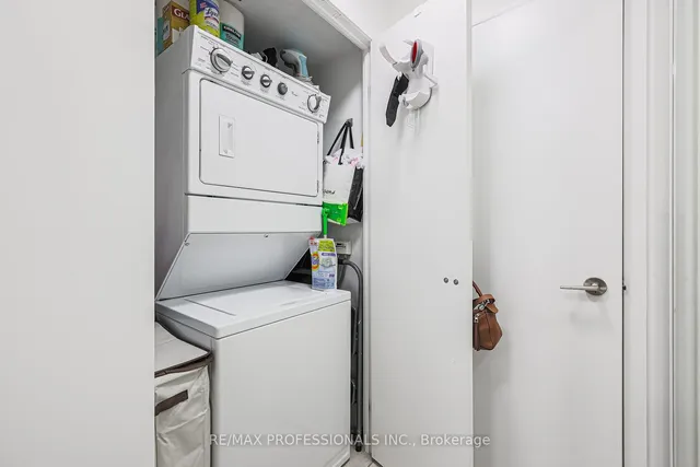 Additional image 28 of 209 Fort York Blvd Unit 469