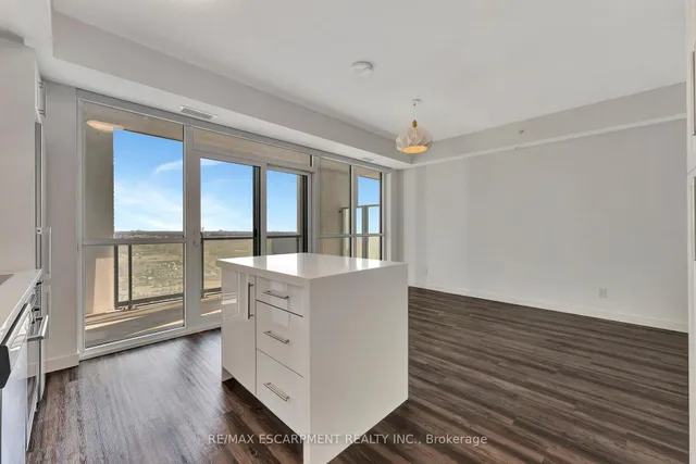 Additional image 4 of 2087 FAIRVIEW St Unit 1502